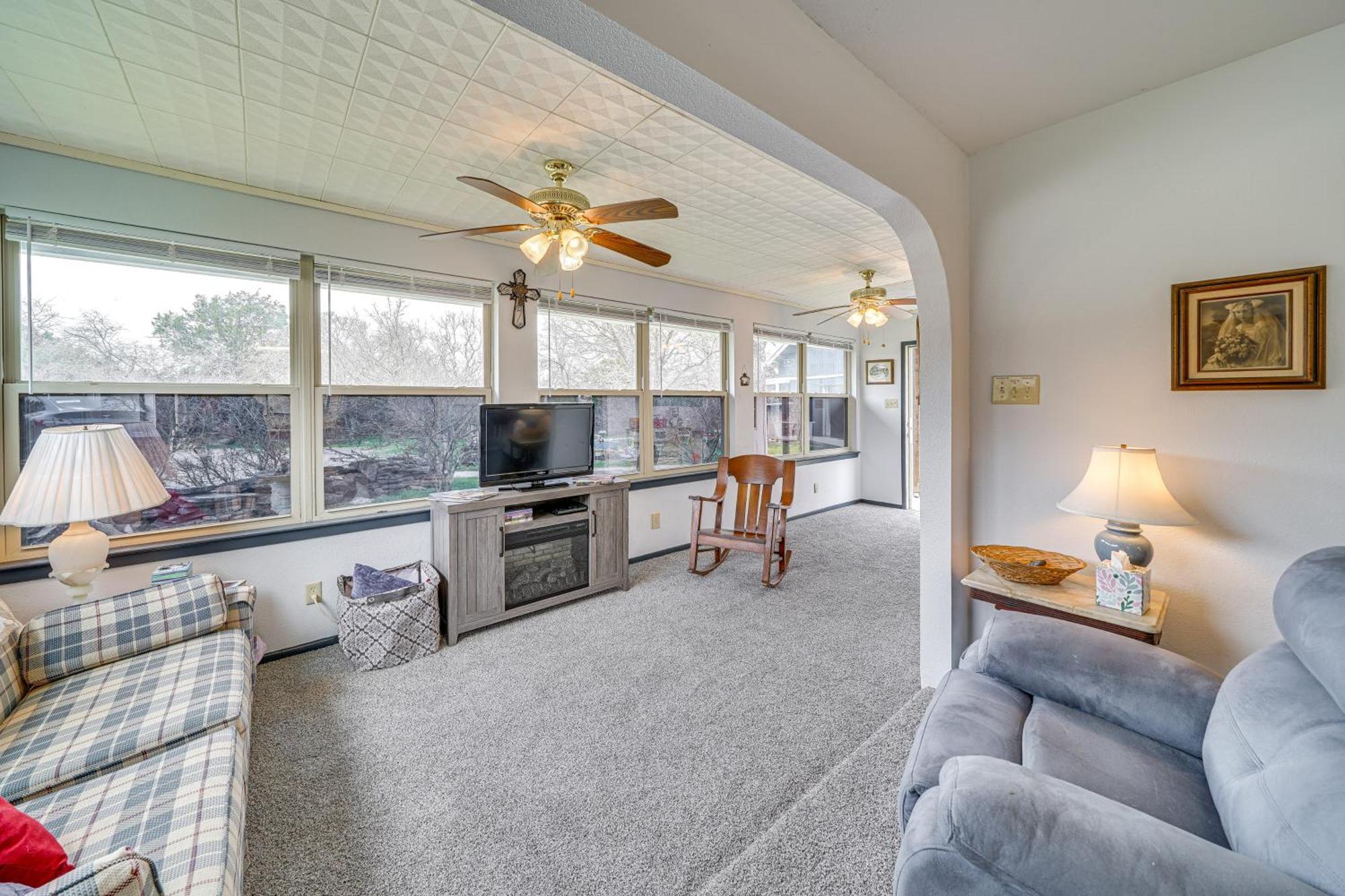Cozy Kerrville Guest Cottage Near Guadalupe River! Exterior photo